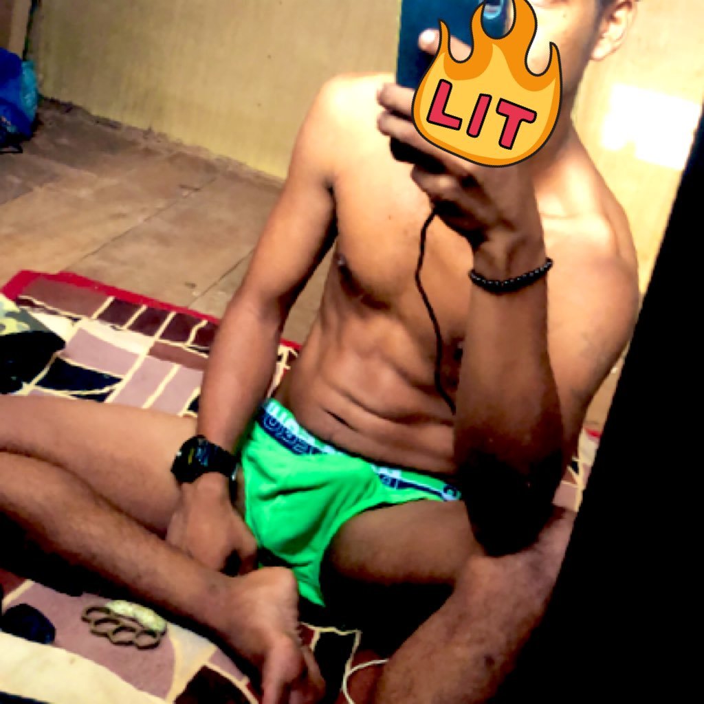 LipsHunter76's profile picture. need partner just dm let me know 💦❤️