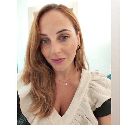 #Periodista. Viví en Versalles como María Antonieta.
#Comunicación y #Marketing en Grupo Abu🏢
Fui #SocialMedia y redactora en ABC 🗞️
Historia y patrimonio❤️