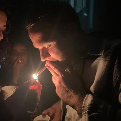 enzopellegrinni's profile picture. Enragés
☭