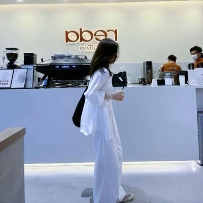 venoaikaa's profile picture. 