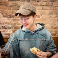 뚜 (@hoho_0615) 's Twitter Profile