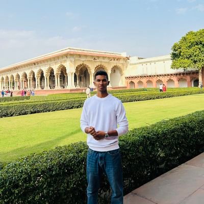 ShanuPv3's profile picture. Live Success Life