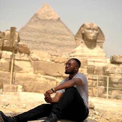 SSVCharliie's profile picture. ‘A single candle can light a thousand more without diminishing itself ‘