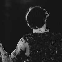 shini🩶 (@harrysrightarm) 's Twitter Profile
