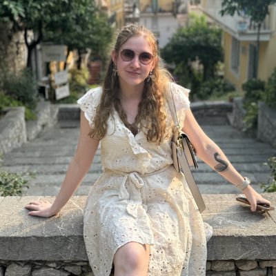 brittkatroeshka's profile picture. Bad decisions, metal, travel and weirdness. 💖💜💙  @pred1fly