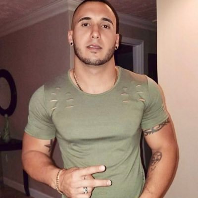 Adult content 🔞😈 … Fitness guy💪🏼 Hung /DOM !!! CAN YOU HANDLE IT https://t.co/5VxtQxd4BR