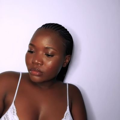 Vall643's profile picture. Effortless Slay✨️