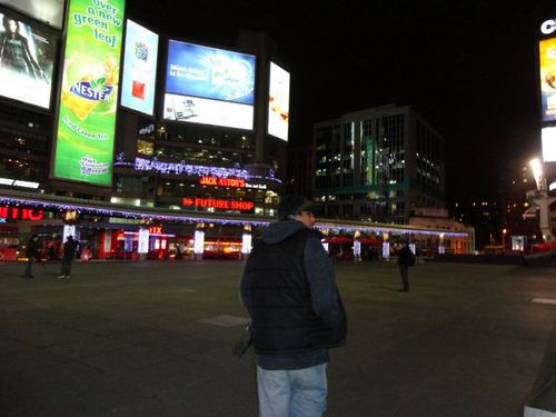 oubunaye's profile picture. Spectator, gamer, music lover, remix masher.