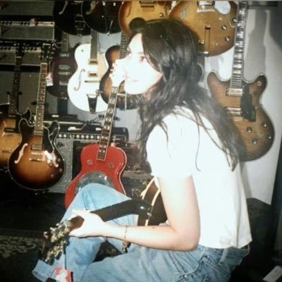 zephyran13's profile picture. I choose you and me religiously 🤍🫶