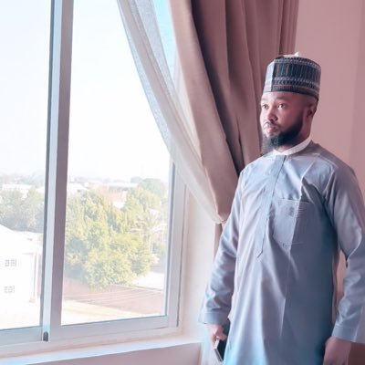 Commercial & politician l National Chairman of support group PDP|Administration & Planing | Manchester United | Respect Over Everything!