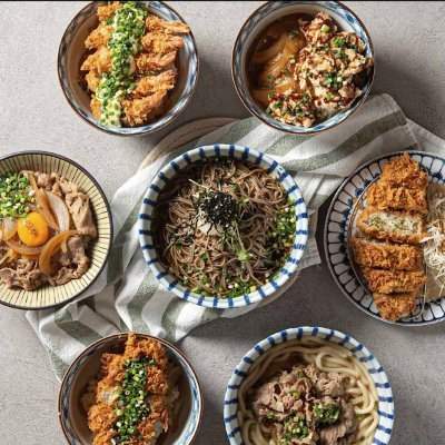 ThinkActRep3at's profile picture. 저의 강점은 삶을 바라보는 태도와 인내심 입니다. 어떤 사건이나 현상자체에는 좋고 나쁨이 없다고 생각합니다. 그것을 좋게 바라보는 나와, 나쁘게 바라보는 나만 있을뿐. 독서,운동,영어공부 3개월넘게 꾸준히 해오고 있습니다. 일식당(Since 2014) 운영, 전자책저자 입니다.