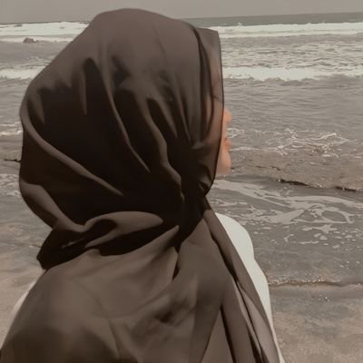 •| خـداونـد انـسـان را آزاده آفـریـده اسـت |•
˼ انسانیت | 🕊🌱˹
ارزشی نیستم🚫