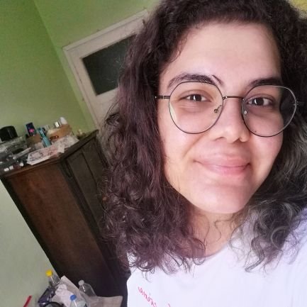 livrefemme's profile picture. “Akıl hazır değilse, göz göremez.”