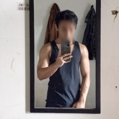 Ronit1916584's profile picture.
