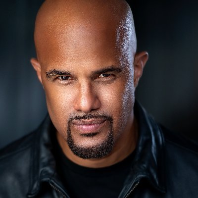 Headshot Photographer | NYC /ATL 
Sometimes Actor.
Sitting here watching the wheels go 'round and 'round.