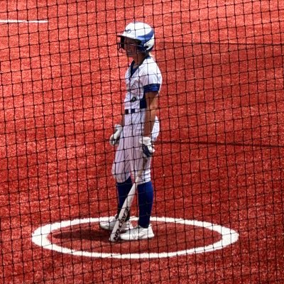 ceceromano9's profile picture. •Huntley High School Class of 2026 Varsity Basketball and Softball • Wasco Diamonds 18u HA/ #9 •ceciliatromano@gmail.com