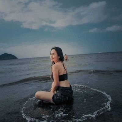 pretty_lul16's profile picture. lowkey