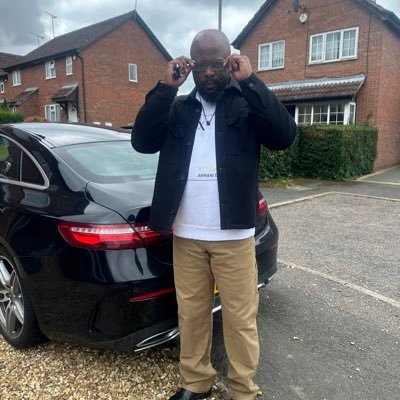 elbims's profile picture. 