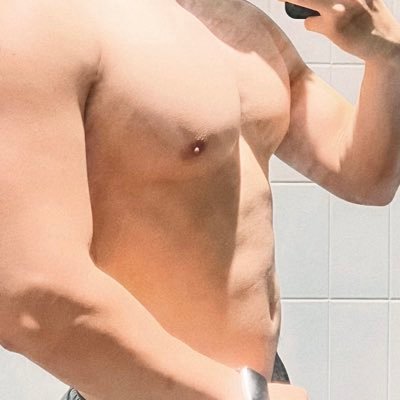 maxcyl11's profile picture. 31 165 0🍑🍑🍑