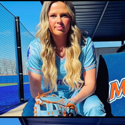 JanskyMacie's profile picture. McLennan Softball #9 💙🧡, @McLennan_SB