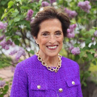 Championing adoptees and writing 9th book about how adoptive moms can heal.
Podcaster: https://t.co/nbY5TLsYQb