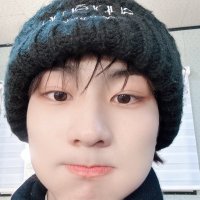 26 (@uiowzx) 's Twitter Profile