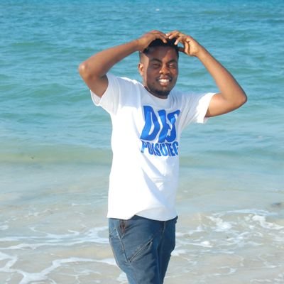 RRespice3412's profile picture. milima.ya kwetu