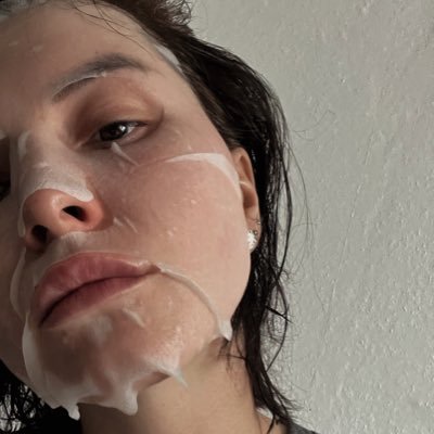 TitkaAlya's profile picture. 