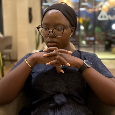 Wife | Makeup Artist | Social Media Manager kazeemhalimah@gmail.com