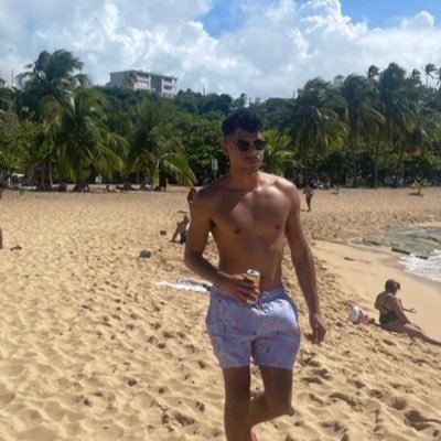 DrotheBro7's profile picture. 