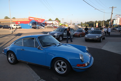 Car lover. Putting the wit in twitter ... well maybe!