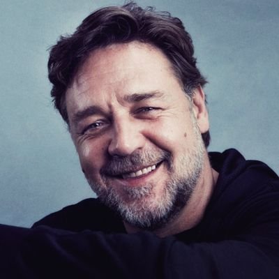 Daily GIFs and edits of Russell Crowe ❤️ | Fan account