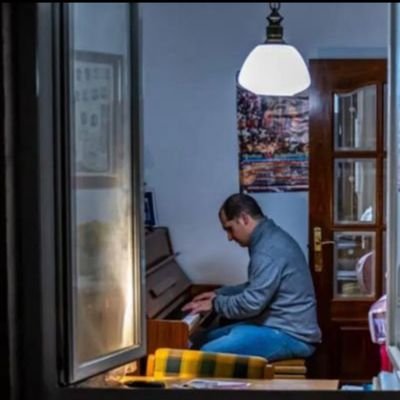 #Teacher. #Marathon #runner. #Writer. #Consultancy #Elearning #Music #Economics #ForeignTrade #Pucela #TécnicasDeEstudio #Merchandising #FPBásica #EdChatEU #FOL