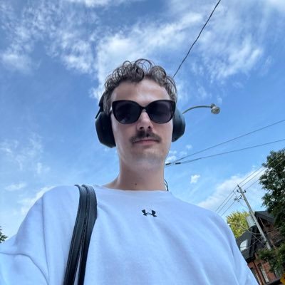 camerondube_'s profile picture. 