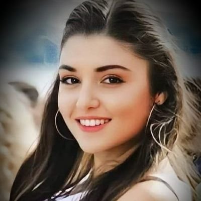 أغرسوا في قلوب الناس بذور
المحبة ،
وإسقوها بحسن التعامل ،،
فالحياة لن تدوم ،
ولا يبقى إلا جميل ما زرعتم .🕊💕