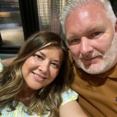 andimj72's profile picture. Head of Medical Illustration @WWLNHS. Northwest Regional rep for IMI. All views are my own 💙