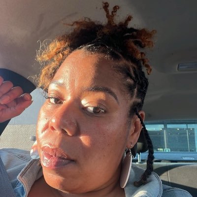 Mother of 3, Blessed, Business owner. @CenteredPeace #Manifestyourbestlife