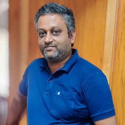 Mathisoft2007's profile picture. Your respect is decided by the position you hold.