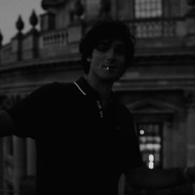 sizekiinkk's profile picture. pictures are not mine. semi-self oc.