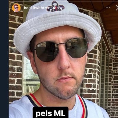 weesiana_man's profile picture. elon, sell the app bro.