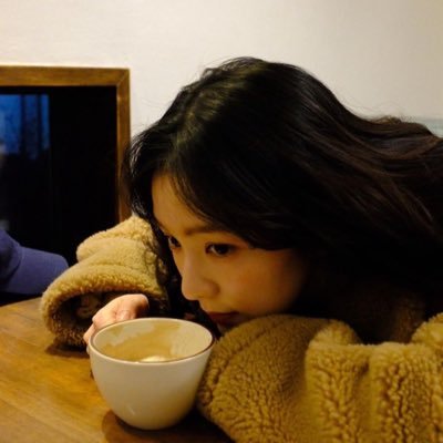 _naritoshi's profile picture. Just your average panromantic and ace weirdo. 🏳️‍🌈🦄