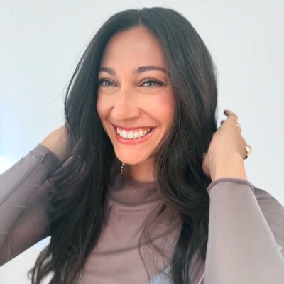 2x Olympian, 2x World Cup Champion, Olympic 🥉medalist, @re__inc CEO, @USWNT @weareangelcity forward Hall of Famer @christenpress. This is a fan account