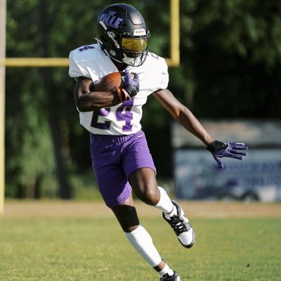 C\O 2027 3.8 GPA📍AL hanceville high school 5’7 140 40 time -4.6🏈 Football-ATH 256-595-0397 @zaviermalcom8@gmail.com