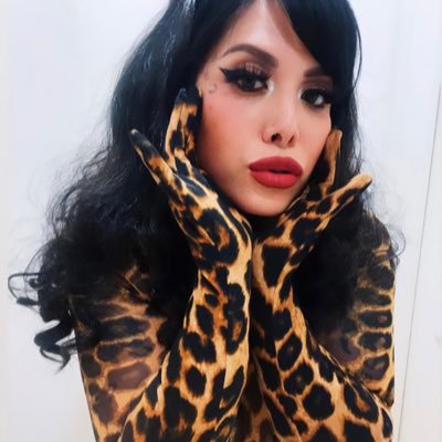 desboring's profile picture. im not your mother