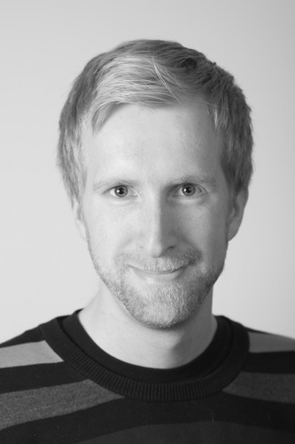 Independent Java/Ruby/Cloud/DevOps consultant with a passion for scripting and open source. Believing Docker and polyglot solutions are the future.