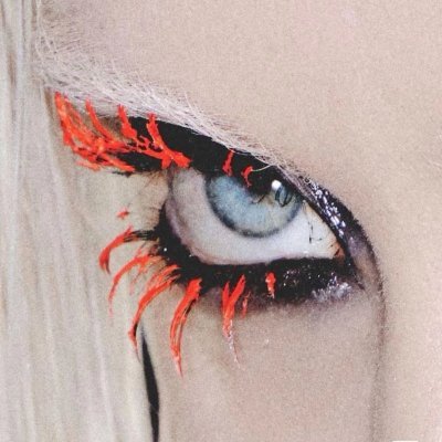 jwell_lee's profile picture. 废话大全什么都发  CHN/ENG