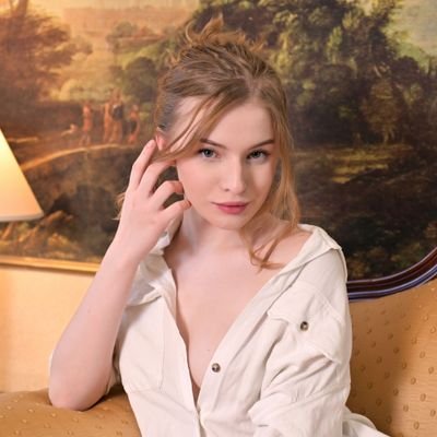 uohhljjoygflk's profile picture. 