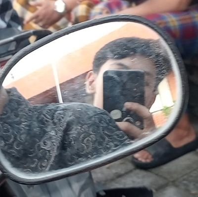 muzakiice's profile picture. Just a 👨‍💻 Web Developer and 🎥 upload whatever is in my brain 🤯.