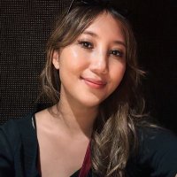 Risyiana Muthia (@risyiana) Twitter profile photo