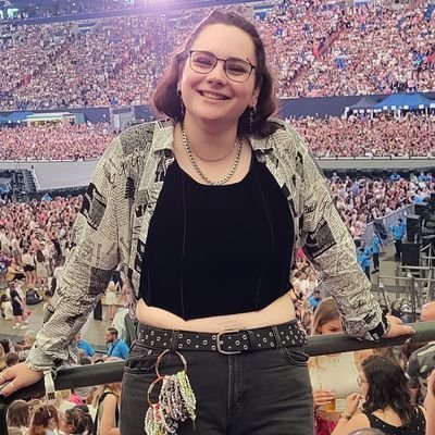 allesxschritte's profile picture. es war alles für was gut ✨️      

                                              🌙🪩🎶🏳️‍🌈 | J💍